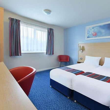Travelodge Glasgow Paisley Road Zimmer foto