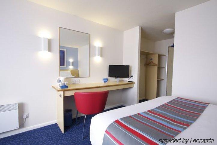 Travelodge Glasgow Paisley Road Exterior foto
